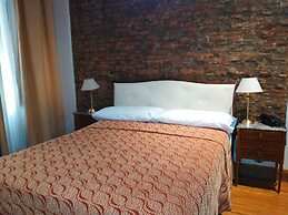 Hotel AyB Internacional