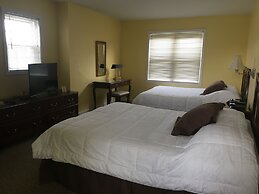 Century Suites Hotel