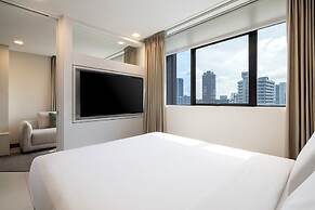 Novotel Living Singapore Orchard