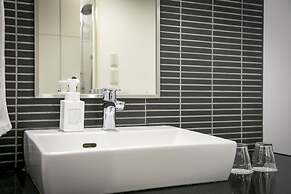 Residential Hotel B:CONTE Asakusa