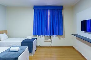 Carillon Plaza Hotel