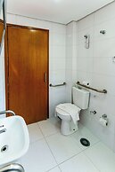 Carillon Plaza Hotel