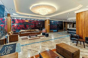 Carillon Plaza Hotel