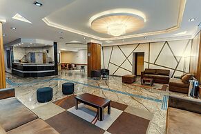 Carillon Plaza Hotel