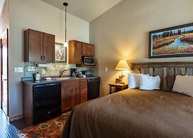Yellowstone Valley Lodge, Ascend Hotel Collection