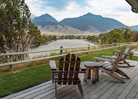 Yellowstone Valley Lodge, Ascend Hotel Collection