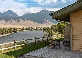 Yellowstone Valley Lodge, Ascend Hotel Collection