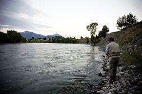 Yellowstone Valley Lodge, Ascend Hotel Collection