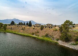 Yellowstone Valley Lodge, Ascend Hotel Collection