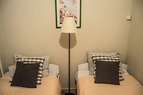Ideal Mini Hotel - Hostel