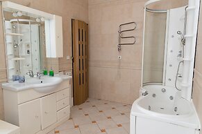 Ideal Mini Hotel - Hostel