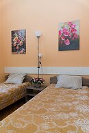 Ideal Mini Hotel - Hostel