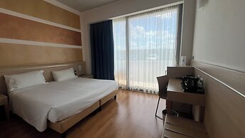 Hotel Rivus