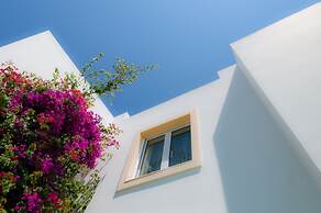 Alexandra Beach Hotel