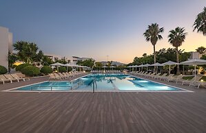 Alexandra Beach Hotel