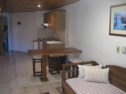 Kyveli Apartments