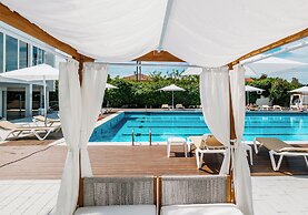 HR Resort