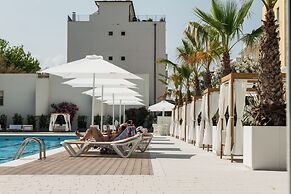 HR Resort