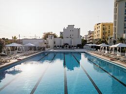 HR Resort