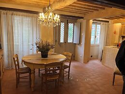 Hotel Villa Sermolli