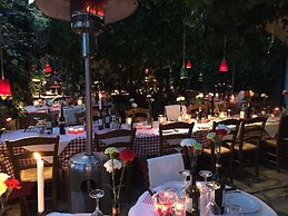 Hotel Villa Sermolli