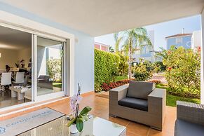 Apartamentos Cortijo del Mar Resort