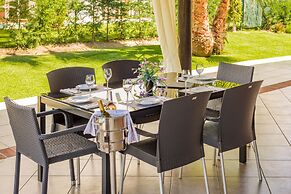 Apartamentos Cortijo del Mar Resort