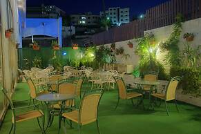 Al-Fanar Palace Hotel