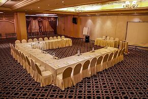 Al-Fanar Palace Hotel