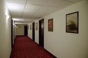 Al-Fanar Palace Hotel