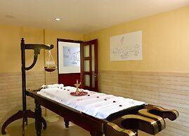 Clouds Valley Leisure Hotel