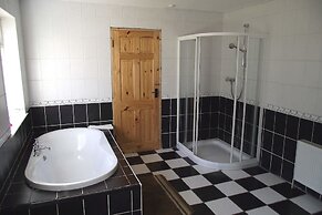 Áras BnB and Self Catering Accommodation