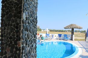 Honeymoon Beach Studios