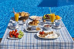 Honeymoon Beach Studios