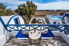 Honeymoon Beach Studios