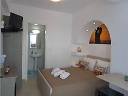 Honeymoon Beach Studios