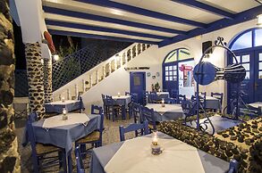 Honeymoon Beach Studios