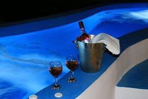 Honeymoon Beach Studios