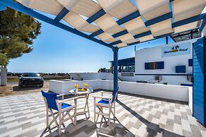 Honeymoon Beach Studios