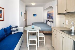 Honeymoon Beach Studios