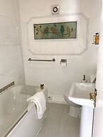 Aylestone Court Hotel