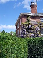 Aylestone Court Hotel