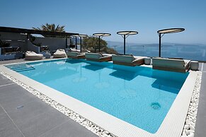 Oia Suites