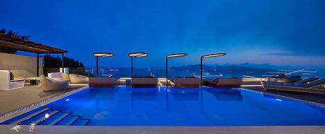 Oia Suites