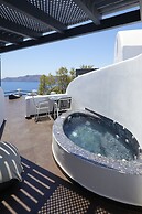 Oia Suites