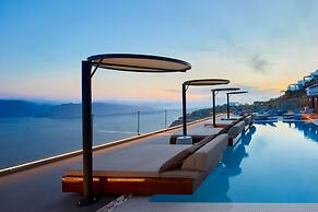 Oia Suites