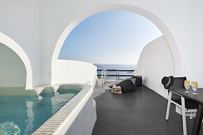 Oia Suites