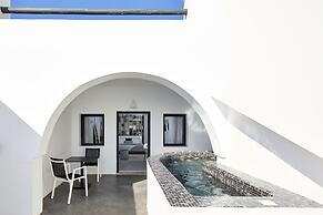 Oia Suites