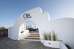 Oia Suites