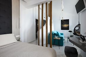 Oia Suites